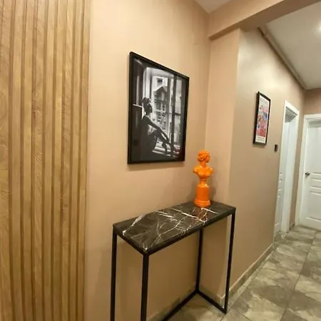 Spacious 3br 3ac Near Metro *