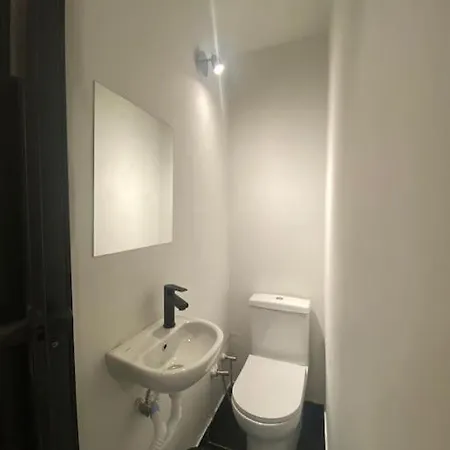 Spacious 3br 3ac Near Metro * İstanbul
