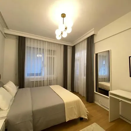 Daire Spacious 3br 3ac Near Metro *