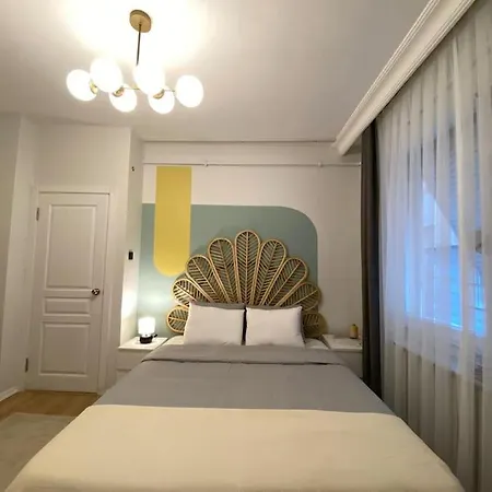 Spacious 3br 3ac Near Metro * İstanbul